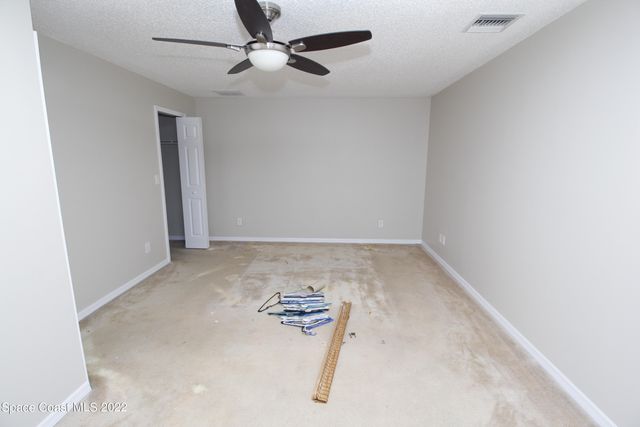 3291 San Jose Avenue SE, Palm Bay, FL 32909