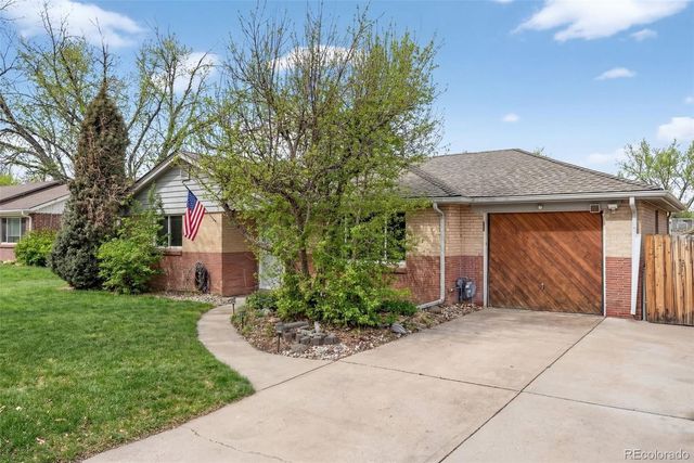 6625 W 44th Place, Wheat Ridge, CO 80033