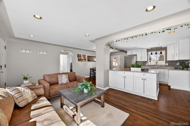 6625 W 44th Place, Wheat Ridge, CO 80033