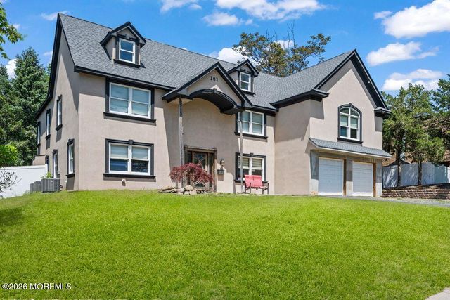 101 Oxford Lane, Matawan, NJ 07747