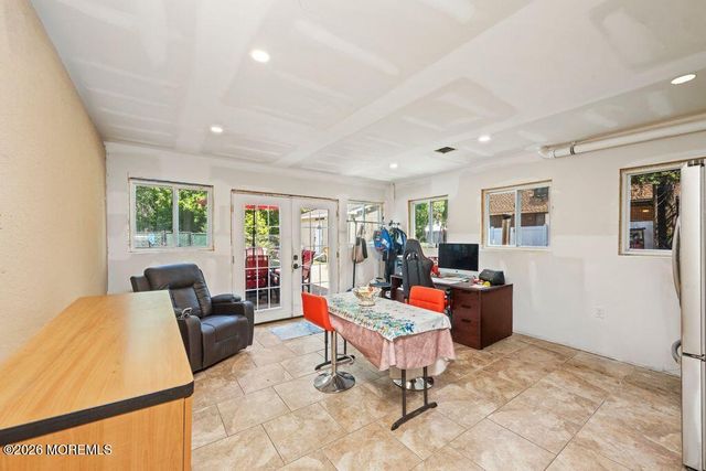 101 Oxford Lane, Matawan, NJ 07747