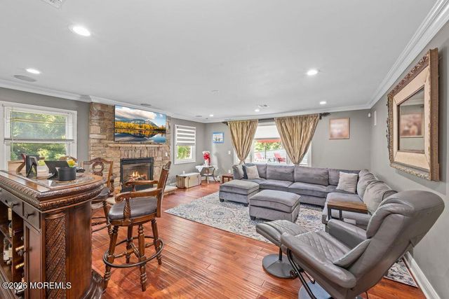 101 Oxford Lane, Matawan, NJ 07747