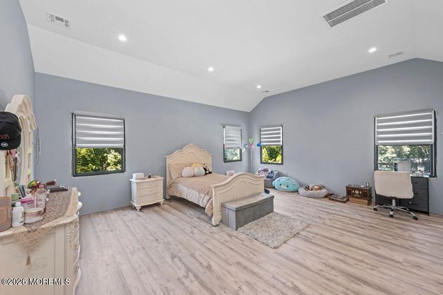 101 Oxford Lane, Matawan, NJ 07747