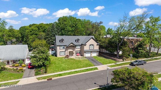 101 Oxford Lane, Matawan, NJ 07747