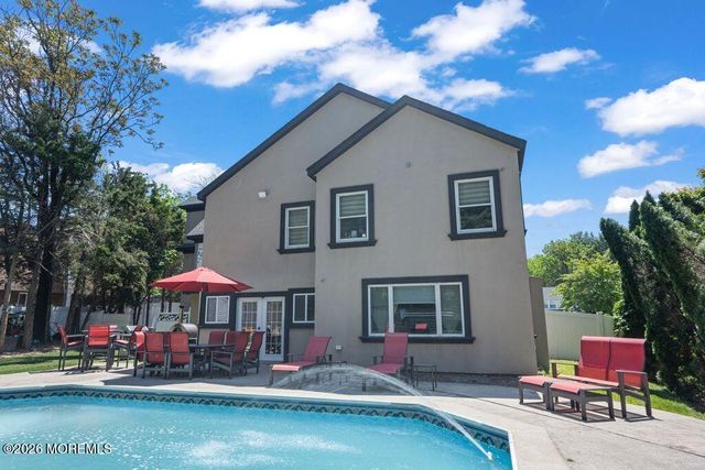 101 Oxford Lane, Matawan, NJ 07747