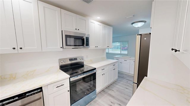 4421 GANDY CIRCLE, Tampa, FL 33616