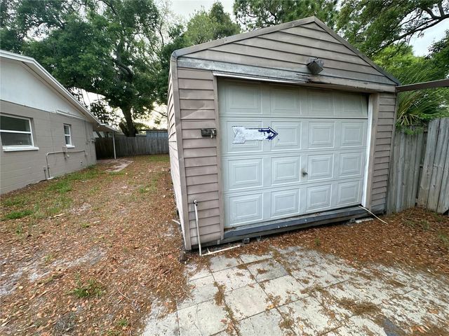 4421 GANDY CIRCLE, Tampa, FL 33616