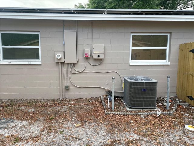 4421 GANDY CIRCLE, Tampa, FL 33616