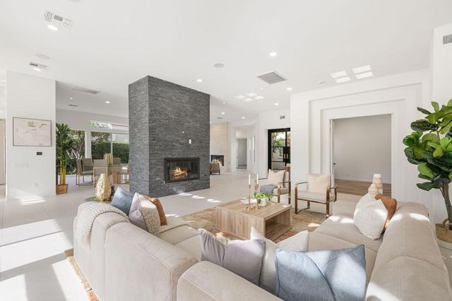 75067 Gleneagles Circle, Indian Wells, CA 92210