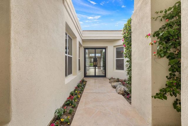 75067 Gleneagles Circle, Indian Wells, CA 92210