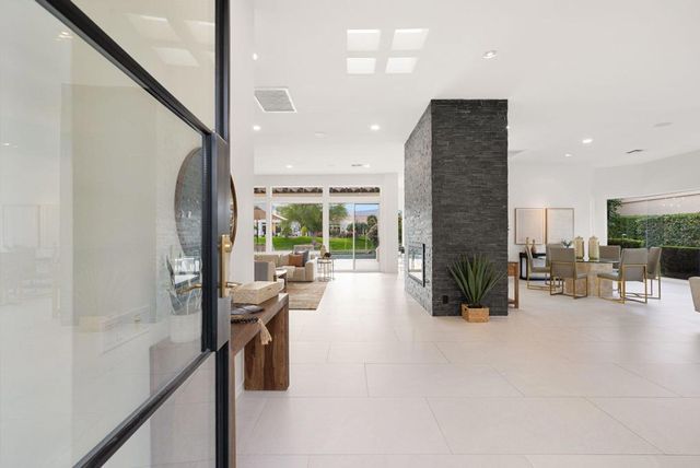 75067 Gleneagles Circle, Indian Wells, CA 92210