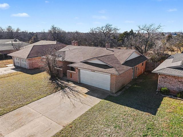 11209 Bel Air Place, Oklahoma City, OK 73120