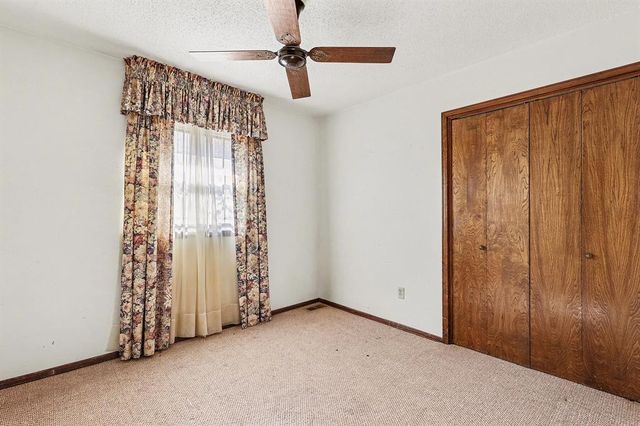 11209 Bel Air Place, Oklahoma City, OK 73120