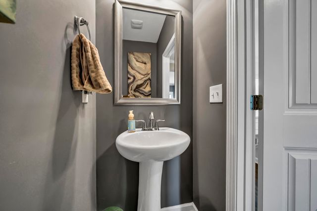 2015 Bliss Lane, Lexington, SC 29073