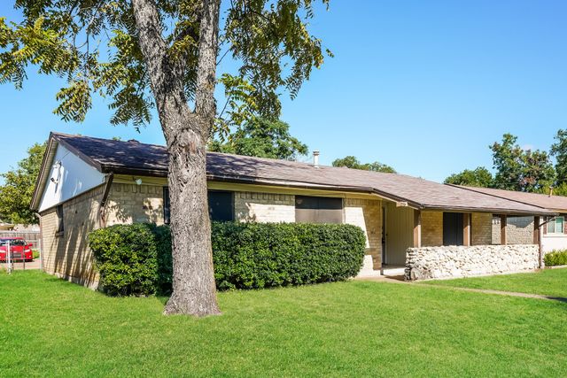215 Oriole Boulevard, Duncanville, TX 75116