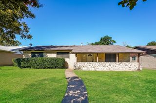215 Oriole Boulevard, Duncanville, TX 75116