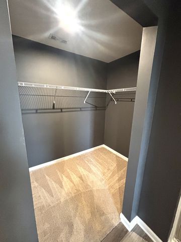 2000 Abberly Cir, Spring Hill, TN 37174