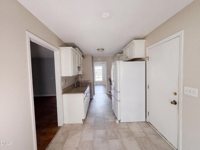 7334 Pebblebrook Drive, Fayetteville, NC 28314