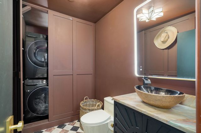 2599 S Skyline Drive, Springfield, MO 65804