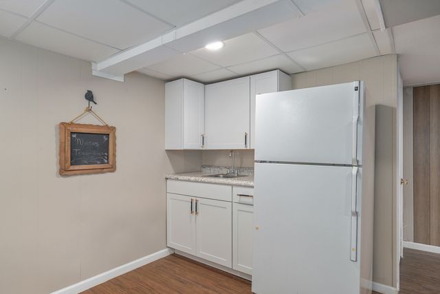 2599 S Skyline Drive, Springfield, MO 65804