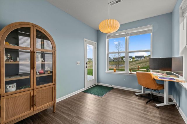 4711 Schilling Court, Woodbury, MN 55129