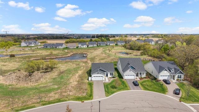 4711 Schilling Court, Woodbury, MN 55129