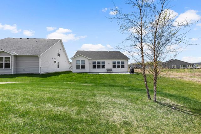 4711 Schilling Court, Woodbury, MN 55129