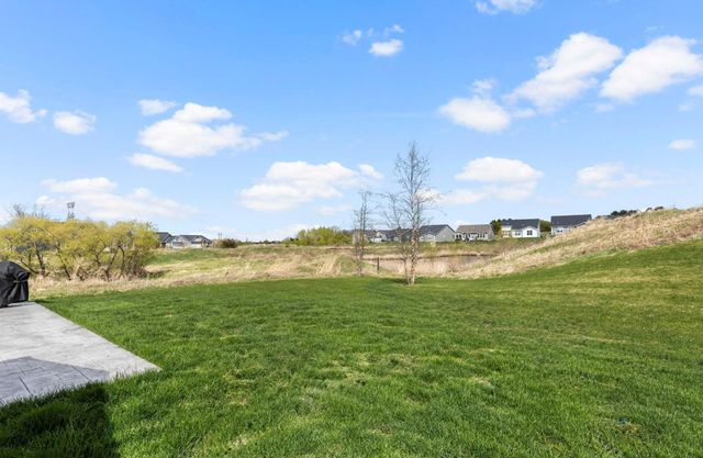 4711 Schilling Court, Woodbury, MN 55129