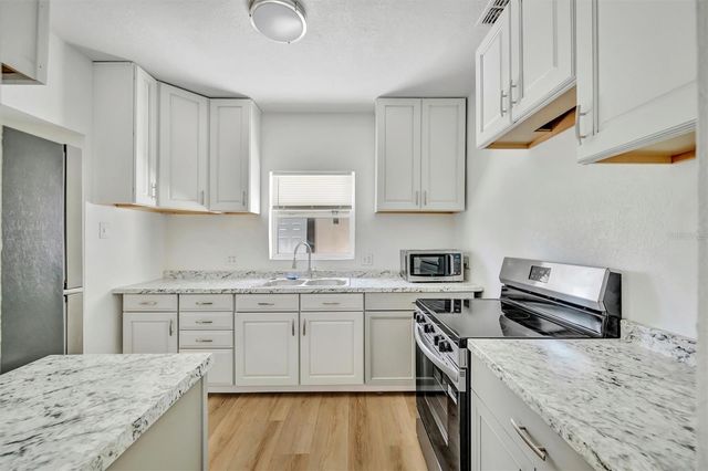 6348 7TH AVENUE N, St Petersburg, FL 33710