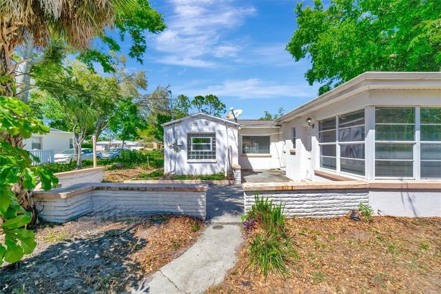 6348 7TH AVENUE N, St Petersburg, FL 33710