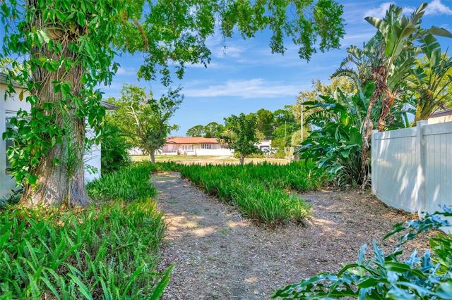 6348 7TH AVENUE N, St Petersburg, FL 33710