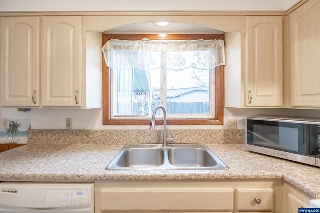 4847 Adobe St SE, Salem, OR 97317