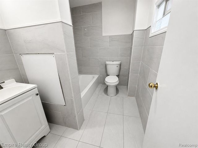 18022 Henry Street, Melvindale, MI 48122
