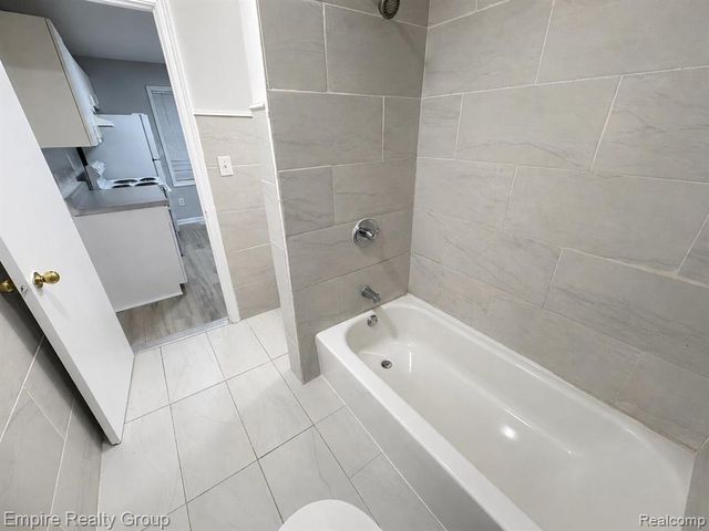 18022 Henry Street, Melvindale, MI 48122