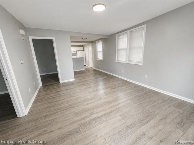 18022 Henry Street, Melvindale, MI 48122