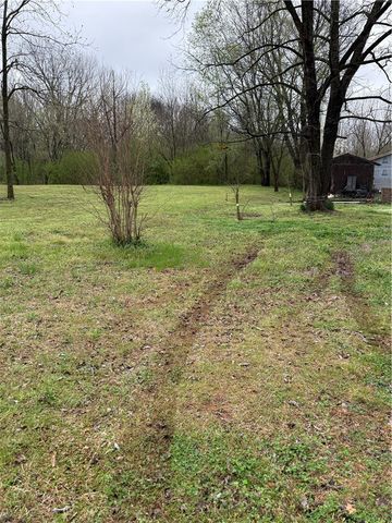 321 Grand Avenue, Belleville, AR 72824