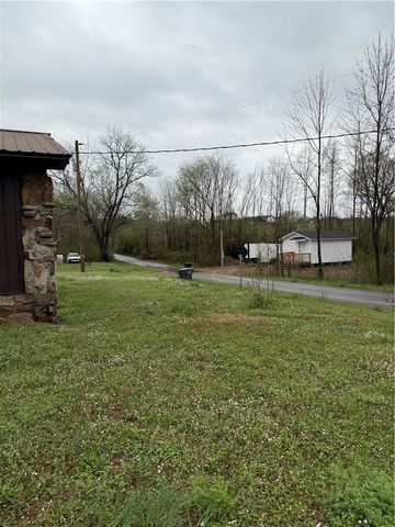 321 Grand Avenue, Belleville, AR 72824