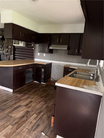 321 Grand Avenue, Belleville, AR 72824