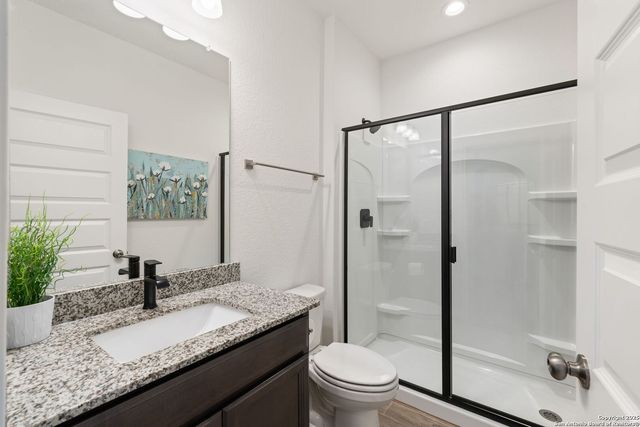 204 White Barn, Boerne, TX 78006