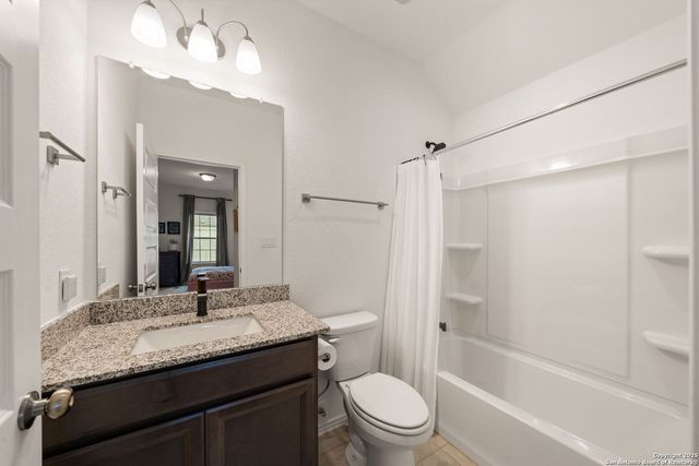 204 White Barn, Boerne, TX 78006