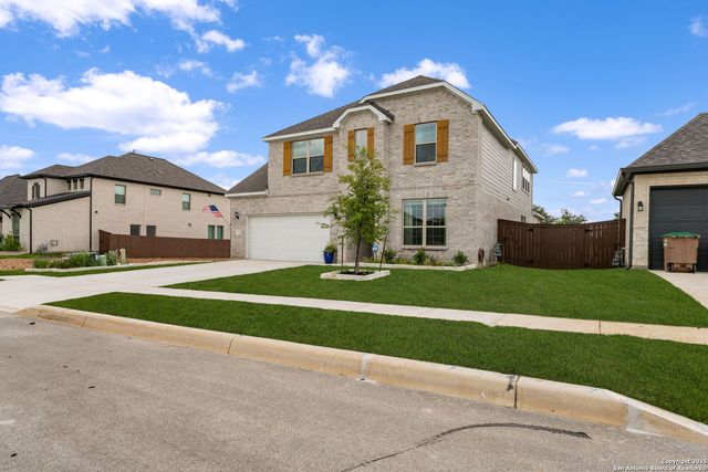 204 White Barn, Boerne, TX 78006