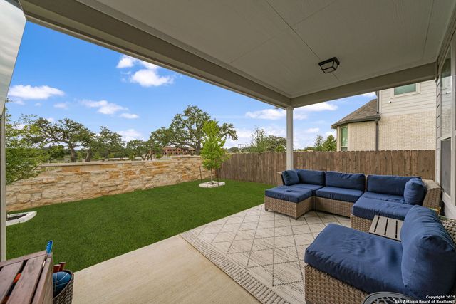 204 White Barn, Boerne, TX 78006