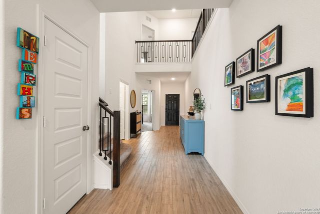 204 White Barn, Boerne, TX 78006