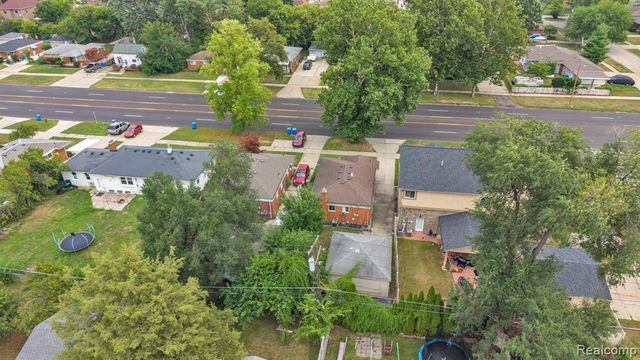 6625 N Beech Daly Road, Dearborn Heights, MI 48127