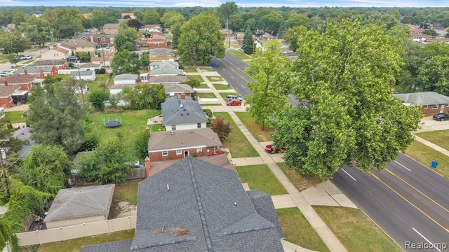 6625 N Beech Daly Road, Dearborn Heights, MI 48127