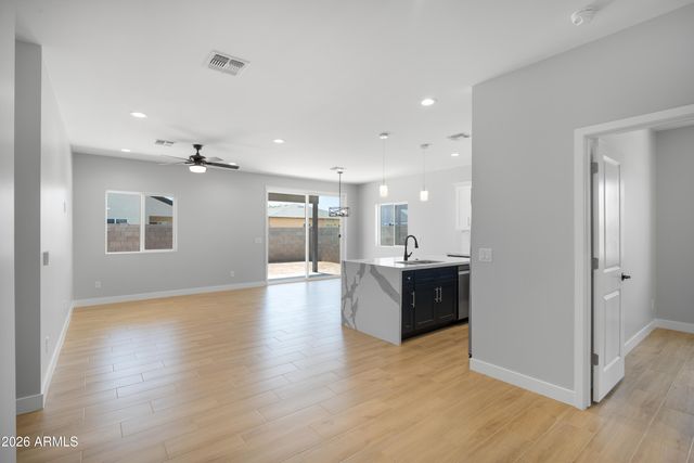 9325 W ONEIDA Drive, Arizona City, AZ 85123