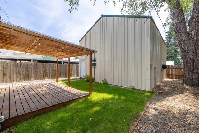 806 E North Ave, Spokane, WA 99207