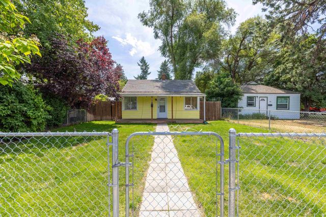806 E North Ave, Spokane, WA 99207