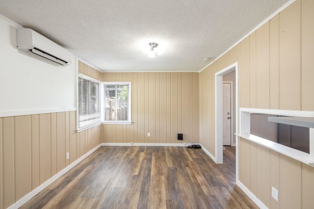 806 E North Ave, Spokane, WA 99207