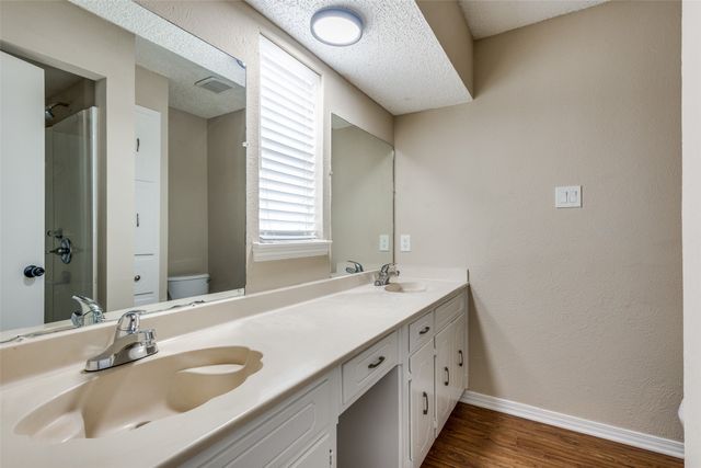 7436 Timberhill Drive, North Richland Hills, TX 76182